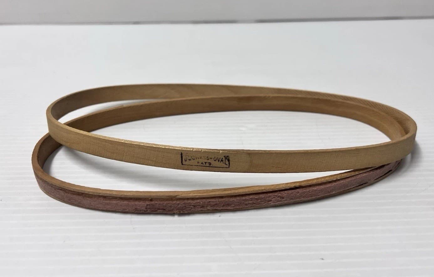 Vintage Duchess Oval Wood Embroidery Hoop 9”x5”     See Description