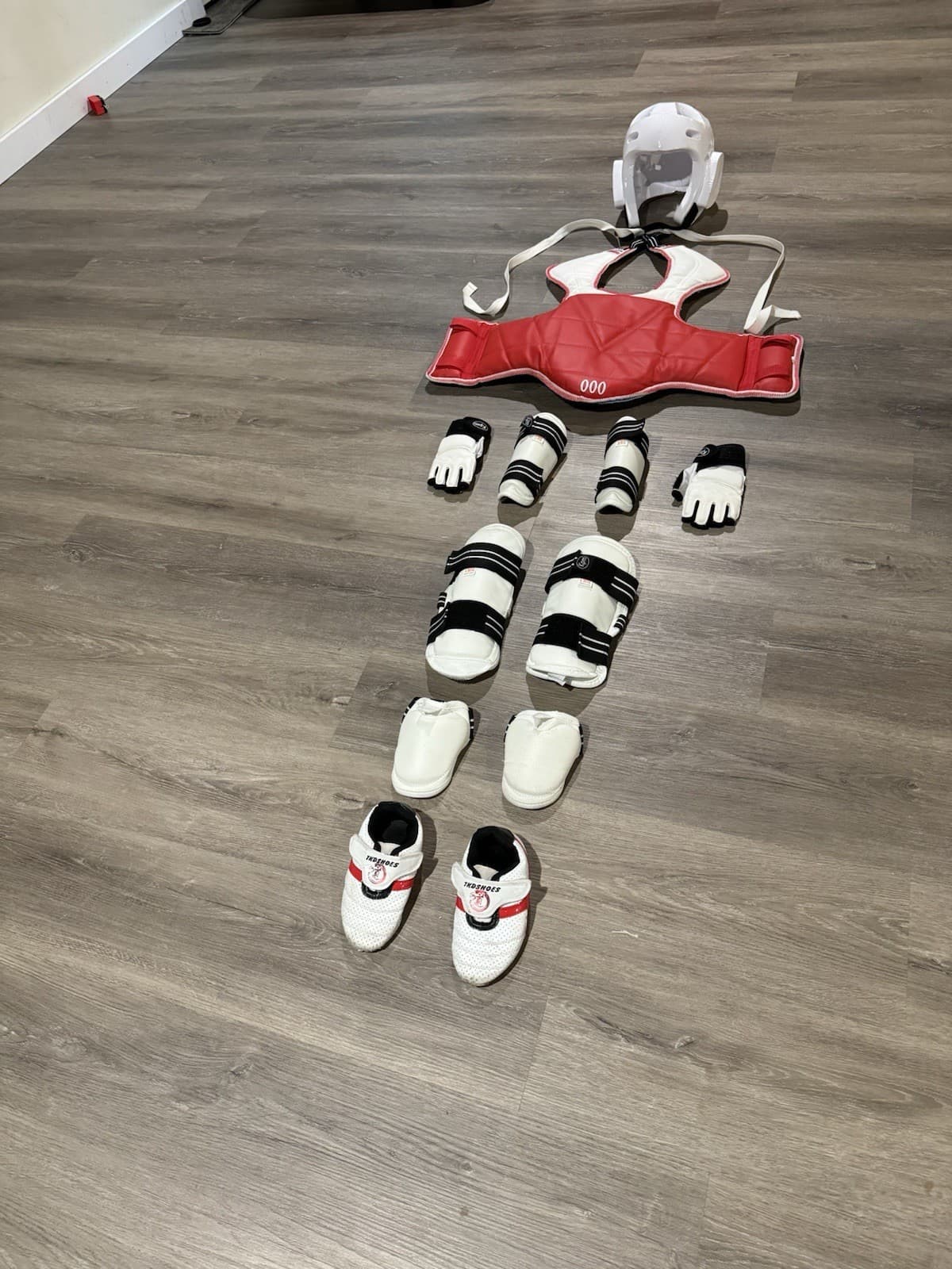 Kids Taekwondo Sparring Gear Set Including 5-6 Years Martial Arts Equipment 2