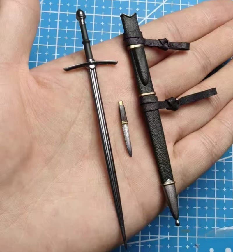 1/12 Scale Long Sword & Scabbard, Knife Model for 6" The King of The West