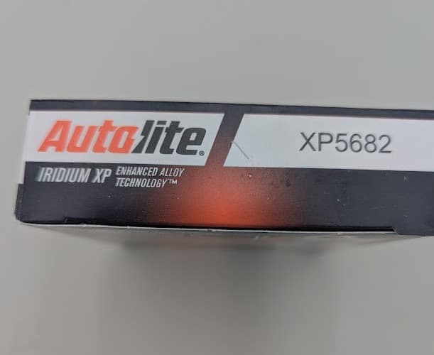 Autolite Iridium XP Automotive Replacement Spark Plugs, XP5682 (4 Pack) 2