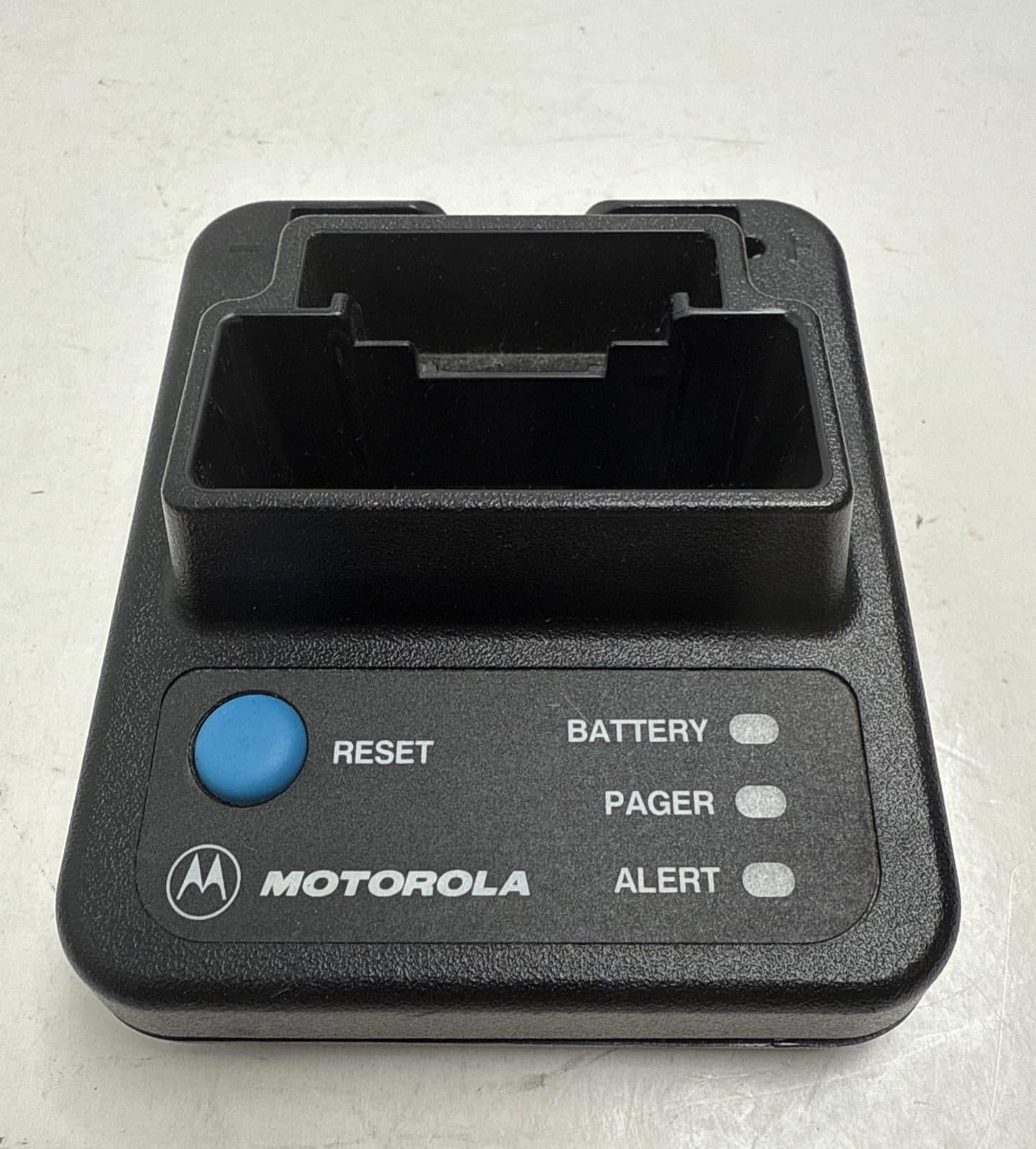 Motorola Minitor II Charger NLN3823A/NLN3824A