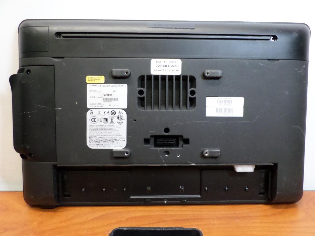 Oracle Micros Workstation 6 Terminal 7321804 with Stand and Power Adapter 6