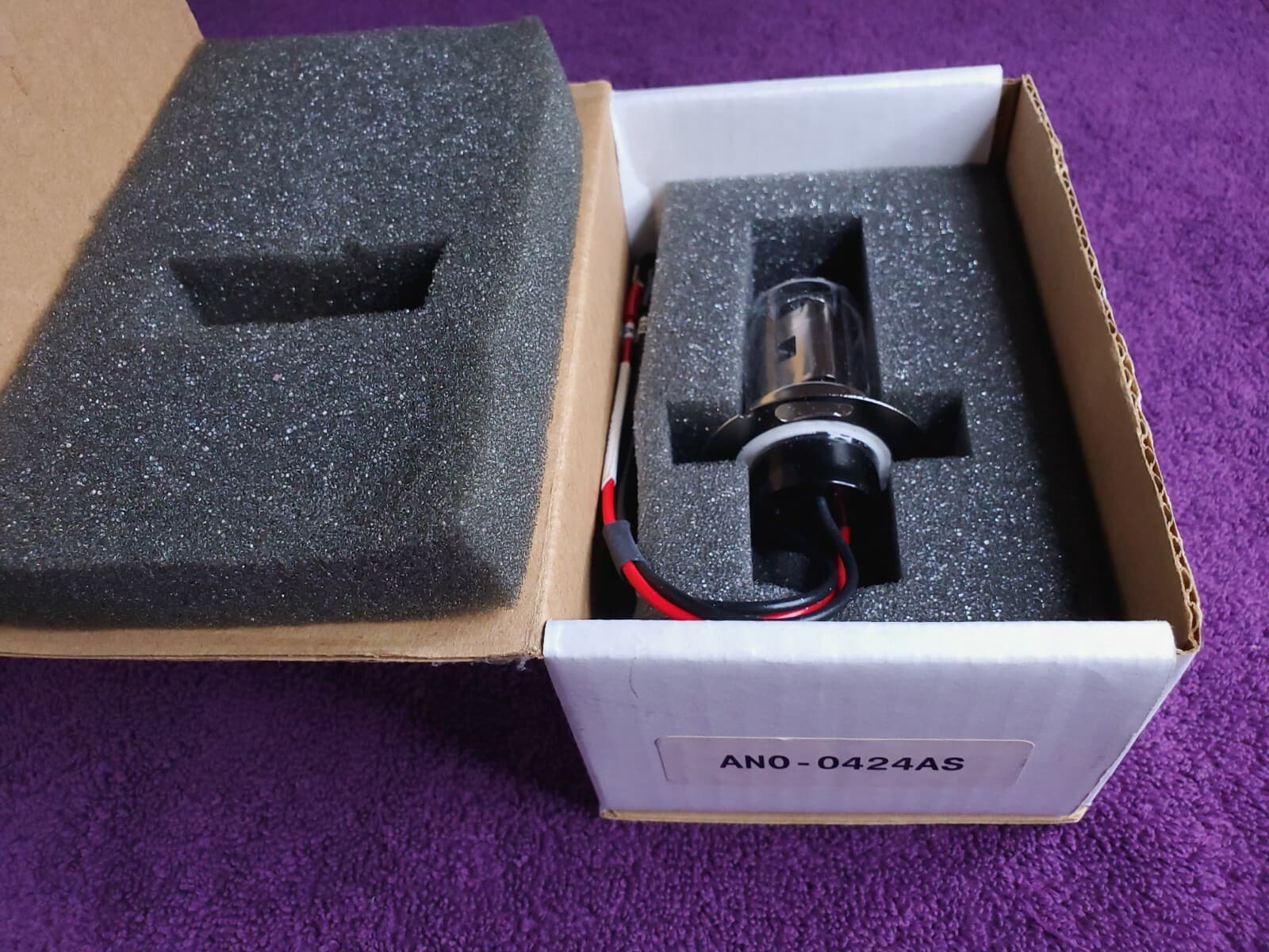 Hitachi AN0-0424AS Replacement Bulb Deuterium Lamp NEW  5