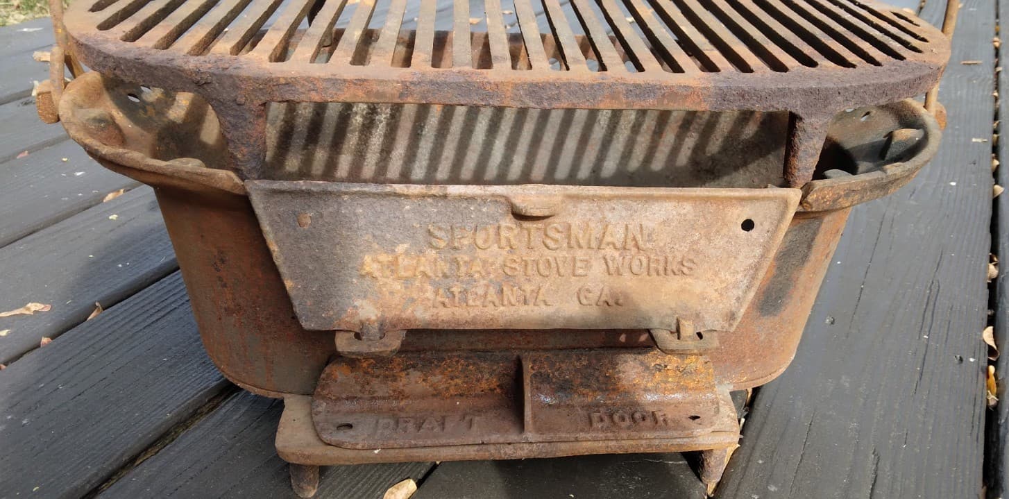 VINTAGE ATLANTA STOVE WORKS SPORTSMAN CAST IRON HIBACHI GRILL WITH HANDLE 3