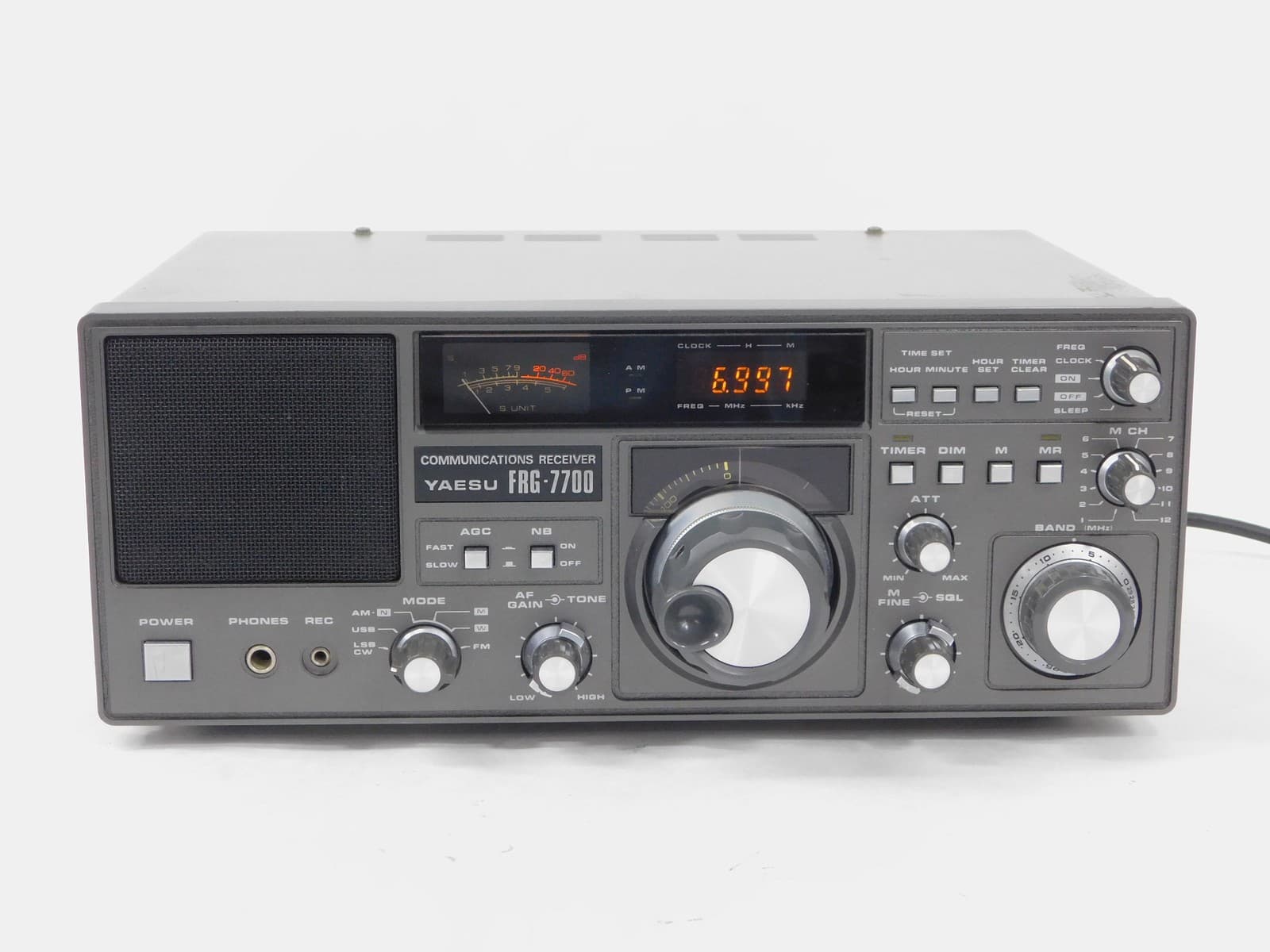 Yaesu FRG-7700 Ham Radio Shortwave SW Communications Receiver (great RX) 2