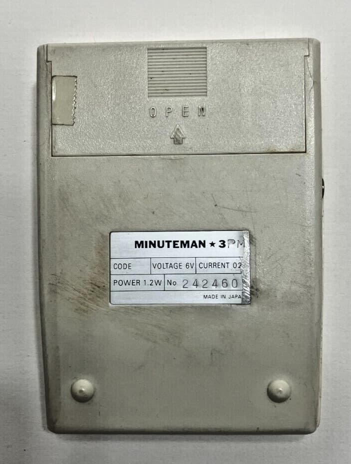 Vintage Commodore Minuteman 3 Handheld Calculator Untested AS-IS *READ 6