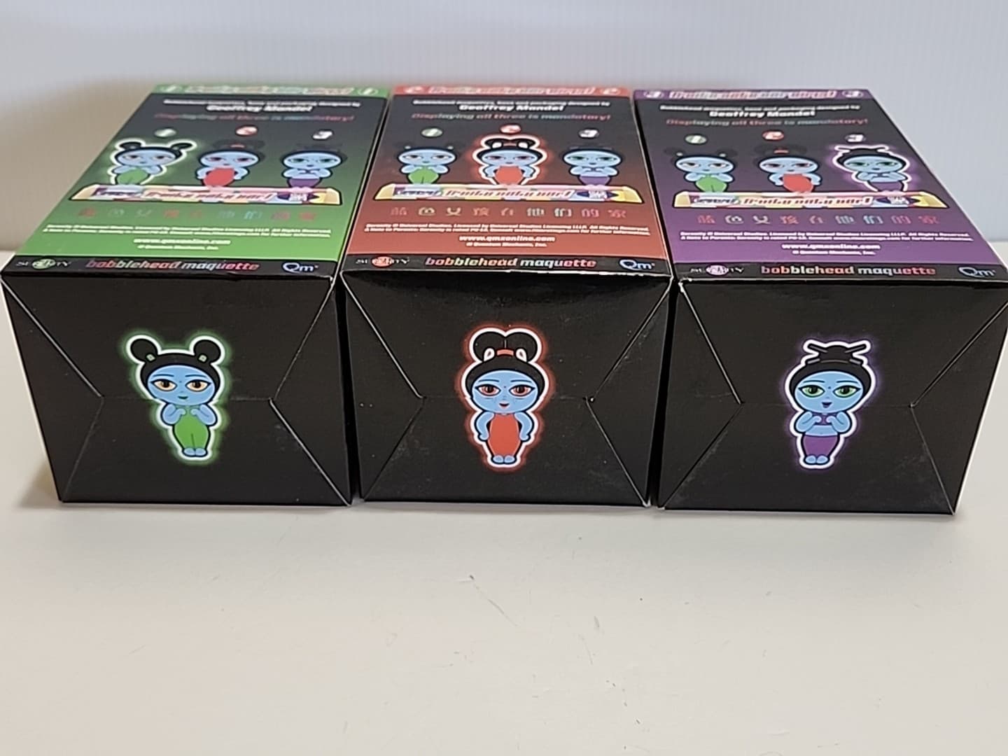 Quantum Mechanix Serenity Fruity Oaty Bar Girls Bobble Head Maquette Set Firefly 4