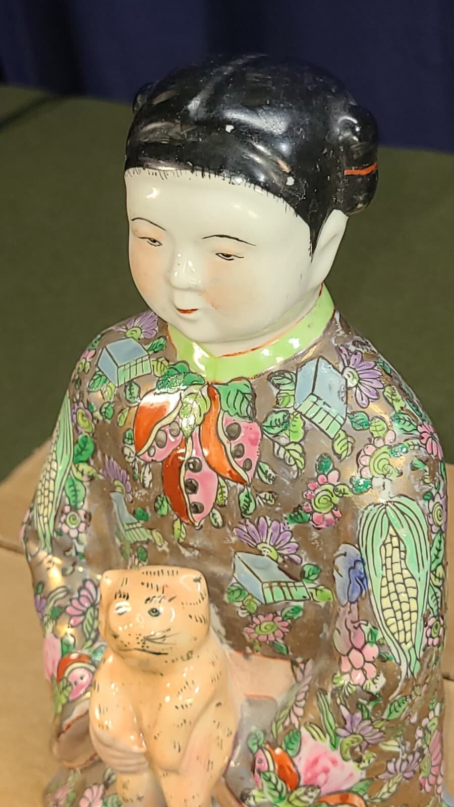 Vintage Chinese Asian Chinoiserie Painted Porcelain Boy and Girl Shelf Sitters 4