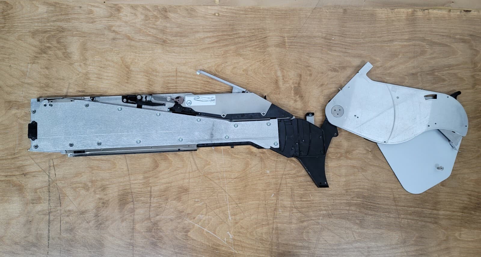 UIC Universal Instruments 8mm Dual Lane Feeder GSM Genesis Advantis 49889204 2