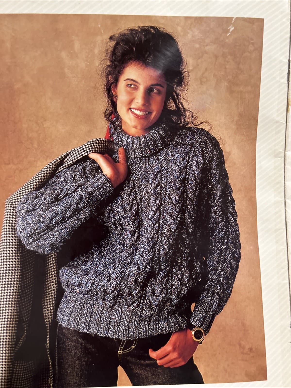 Patons Hand knits #1008 By Donegal Chunky 4