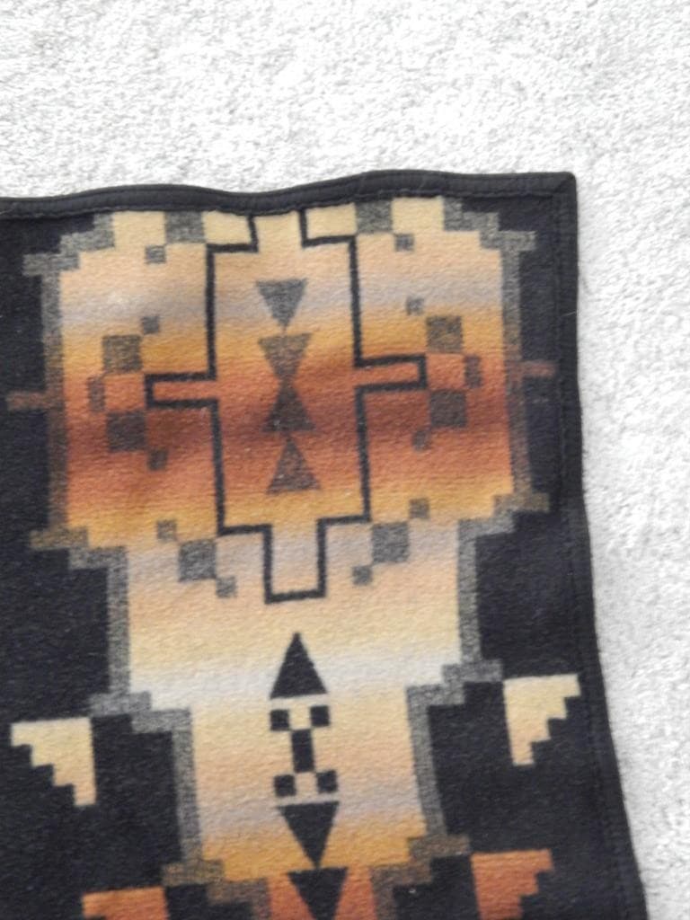 VINTAGE BEAVER STATE PENDLETON TRADE BLANKET RARE BLACK BACKGRND INDIAN WESTERN 5