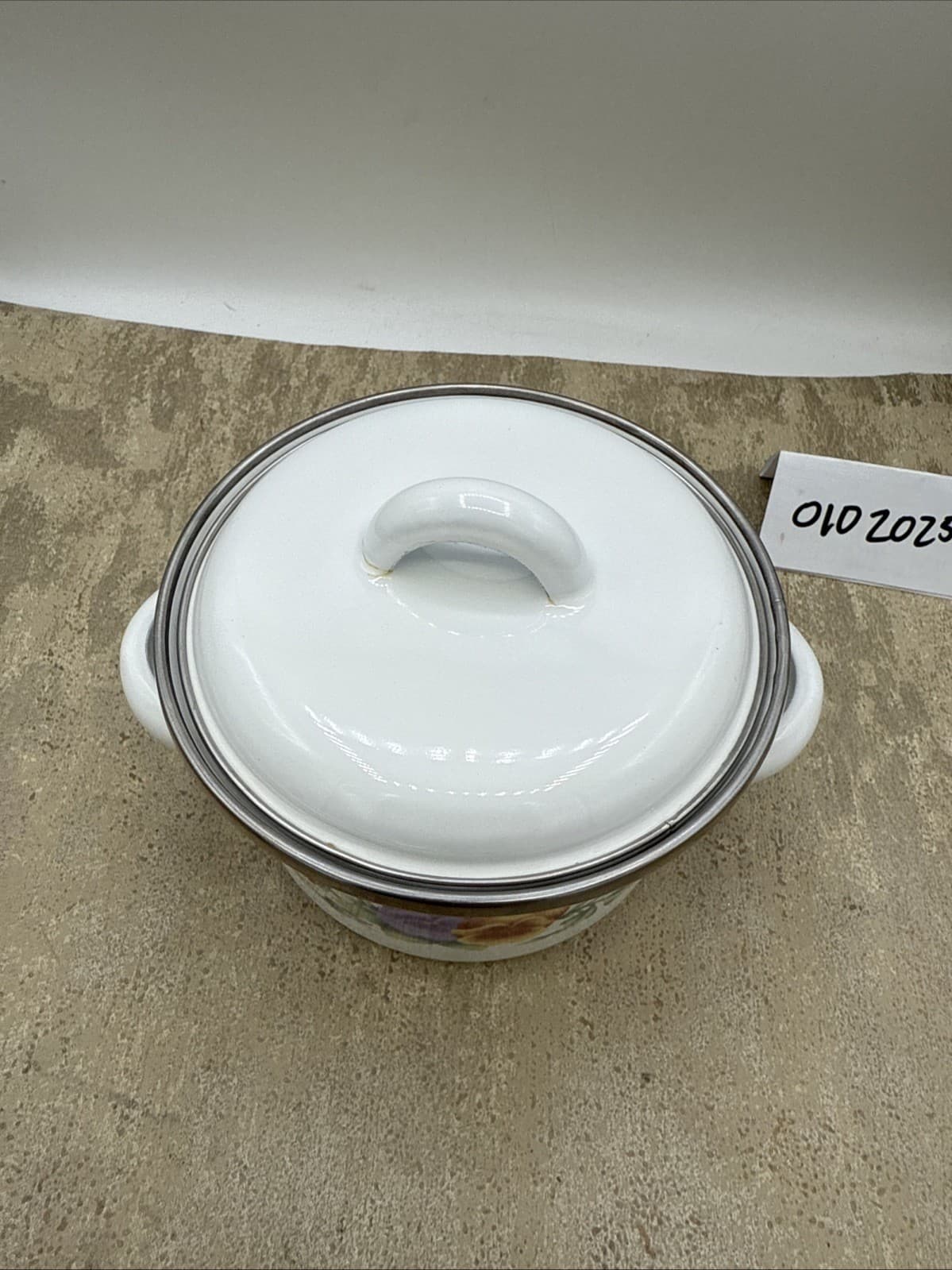 Corning Enamelware Summer Blush 1.25 Qt. 6” Enameled Metal Casserole Pot W/lid 2