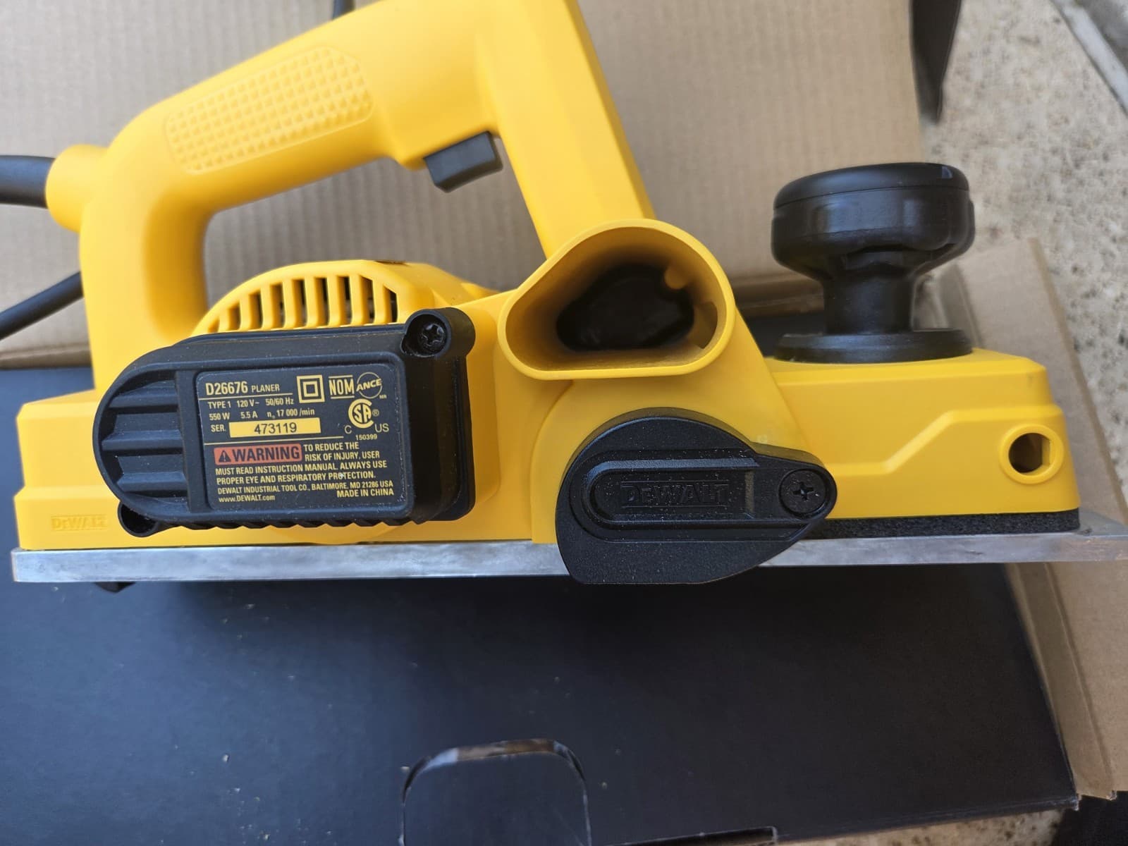 💥 AS-NEW DEWALT 5.5 Amp Corded 3-1/4 in. PORTABLE HANDHELD PLANER** 2