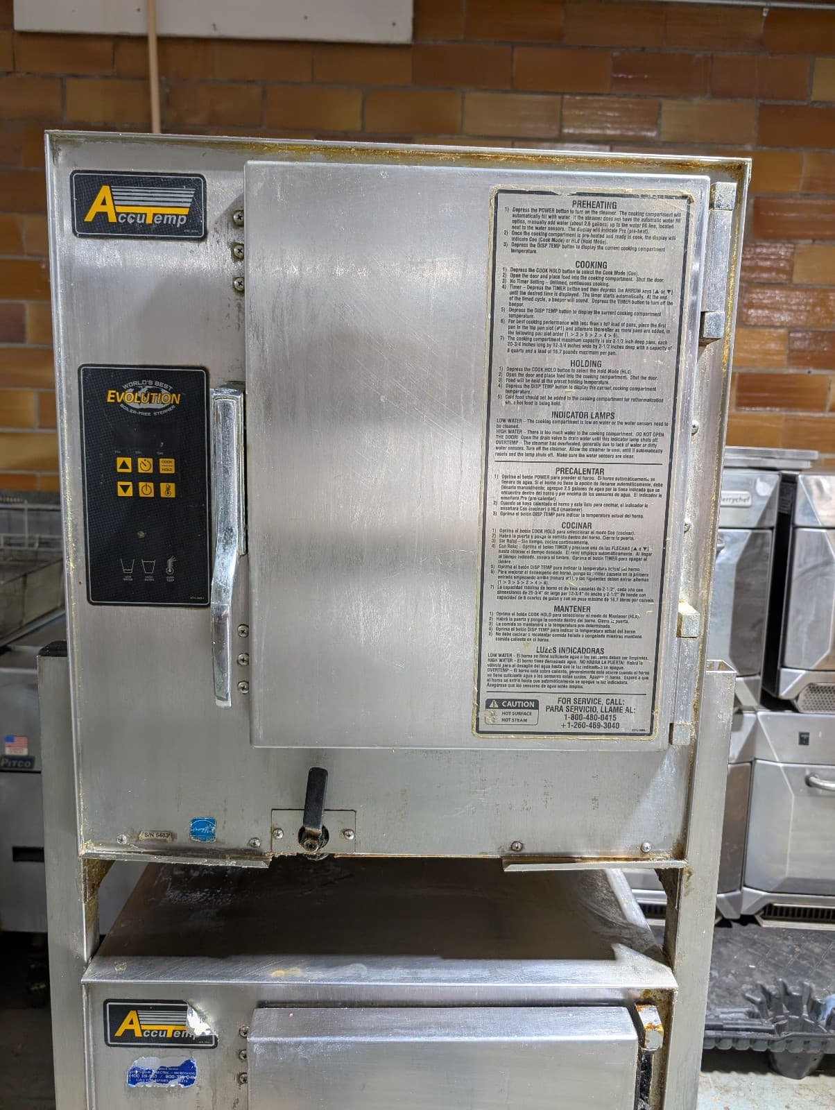 AccuTemp E6 Evolution 6 Pan Double Electric Boilerless Connectionless Steamer 4