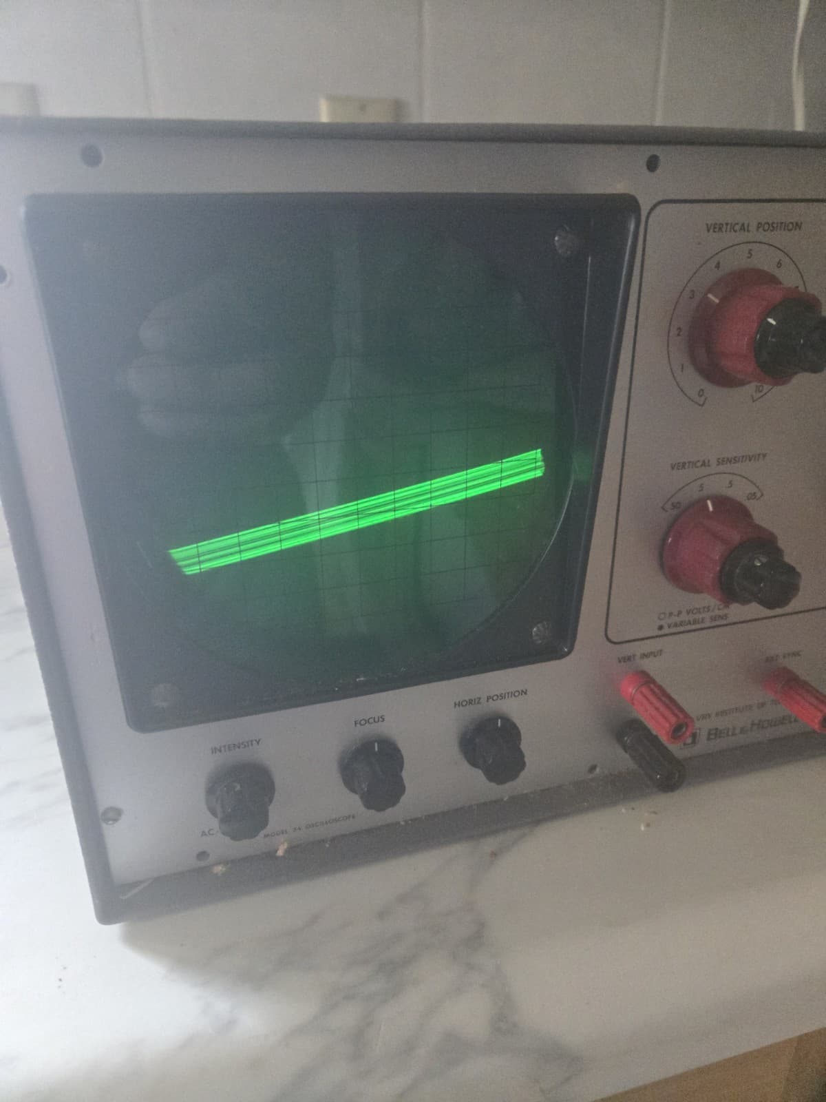 Devry Bell & Howell Schools Model 34 Oscilloscope IN BOX!