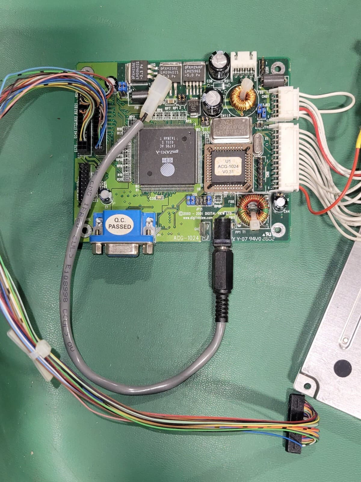 Electrovert Electra Sharp LQ121S1DG11 LCD 2