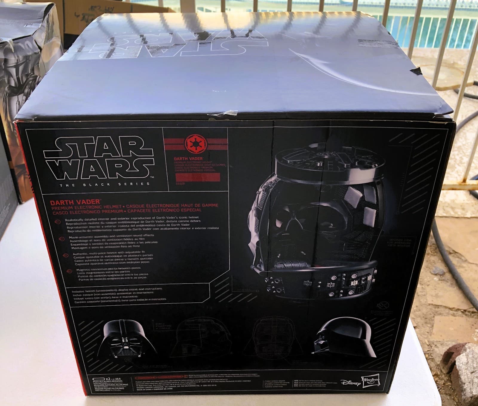 HASBRO STAR WARS BLACK SERIES PREMIUM ELECTRONIC HELMET DARTH VADER 3