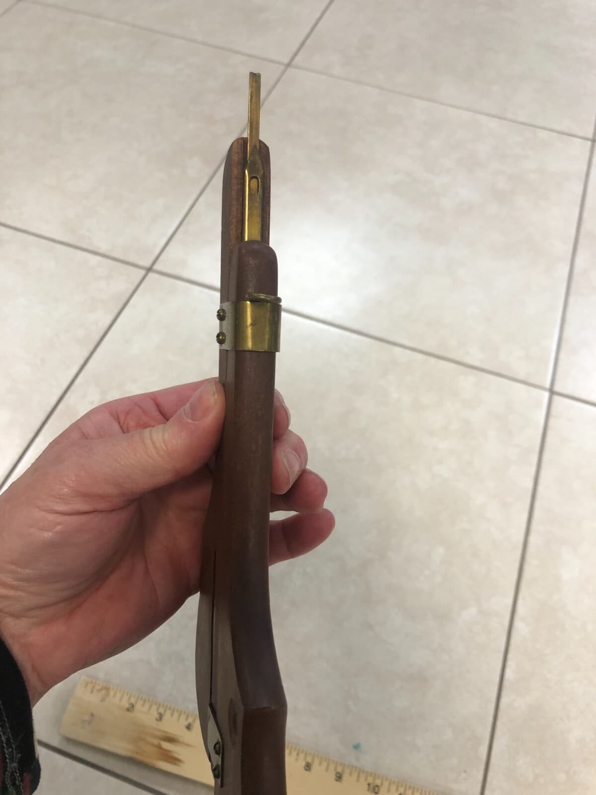 Vintage Wood Rug Hook Punch Sliding Needle Shuttle Tool, Excellent Condition 3