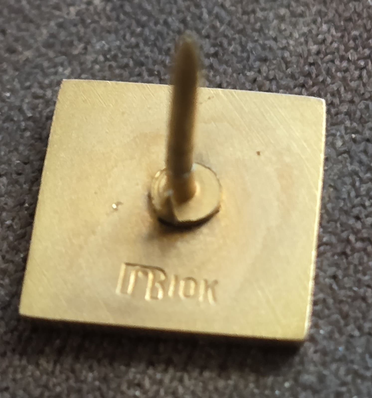 Vintage "WORD" 10k Gold 15 Yr Service Pin 1.5 Grams 2