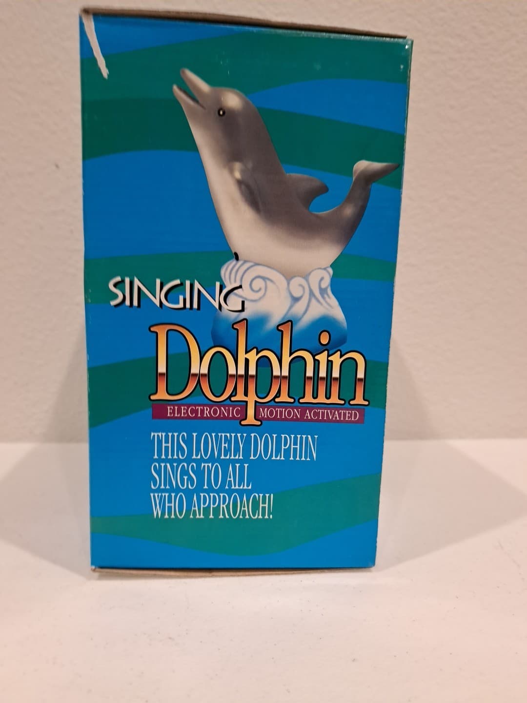 Singing Dolphin Electronic Motion Activated Brand New SEE DESCRIPTION 4