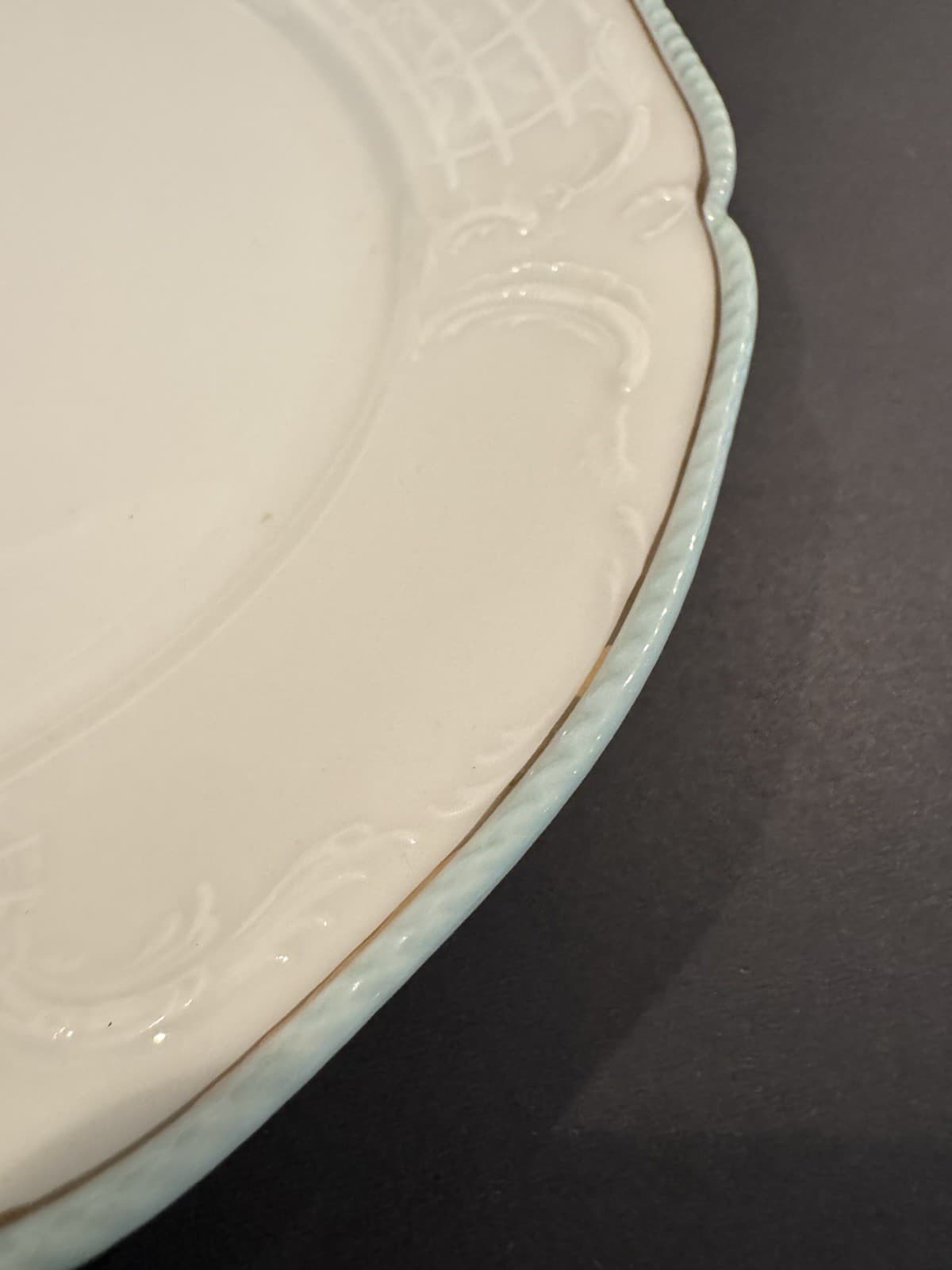 2 Rosenthal Continental Sanssouci Seafoam Green & Gold Trim 8" Salad Plates 3