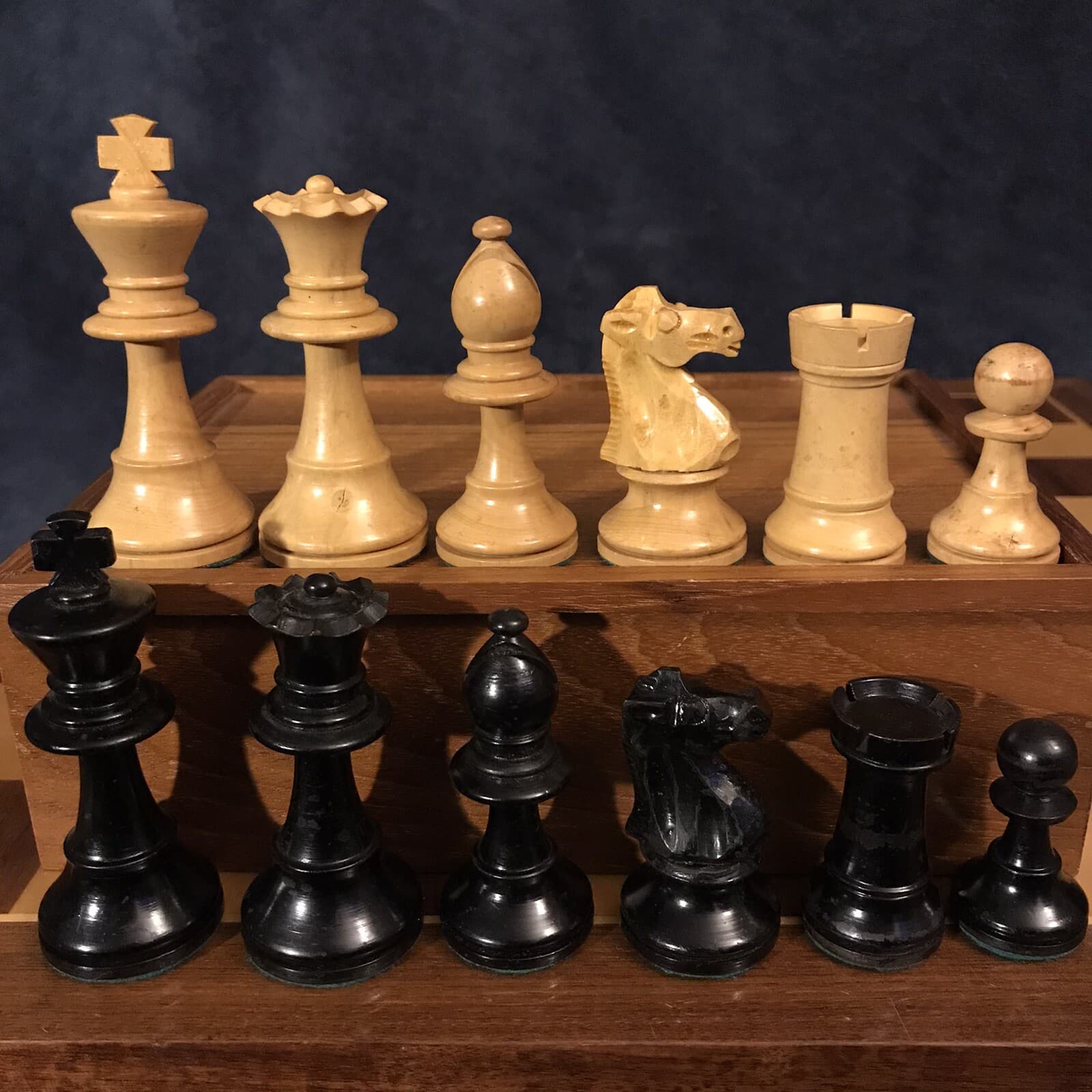 Vintage French Tan & Black Boxwood Chess Set 3.65”K + Case 2