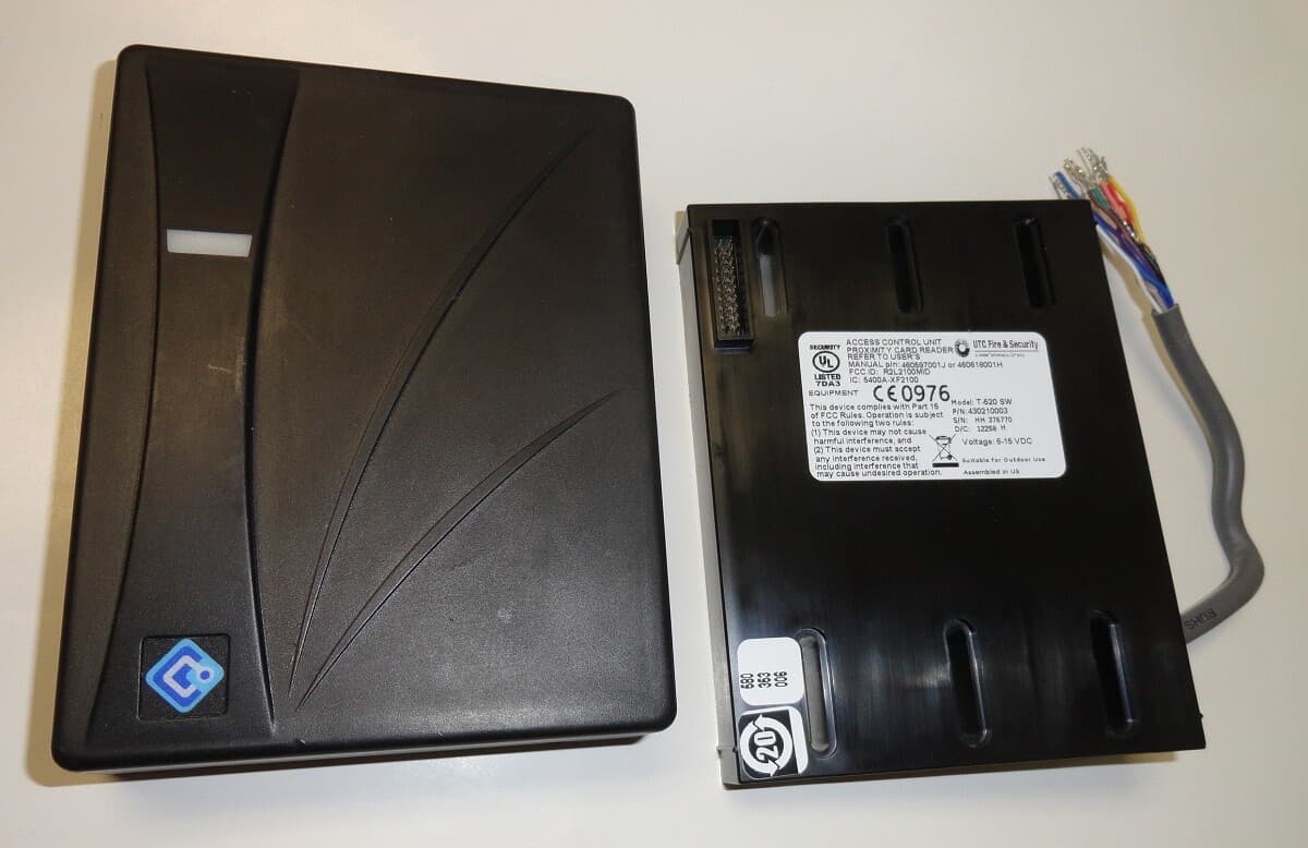 UTC GE Interlogix T-520SW Prox Card Reader, Black. Used. Wiegand Output.   5