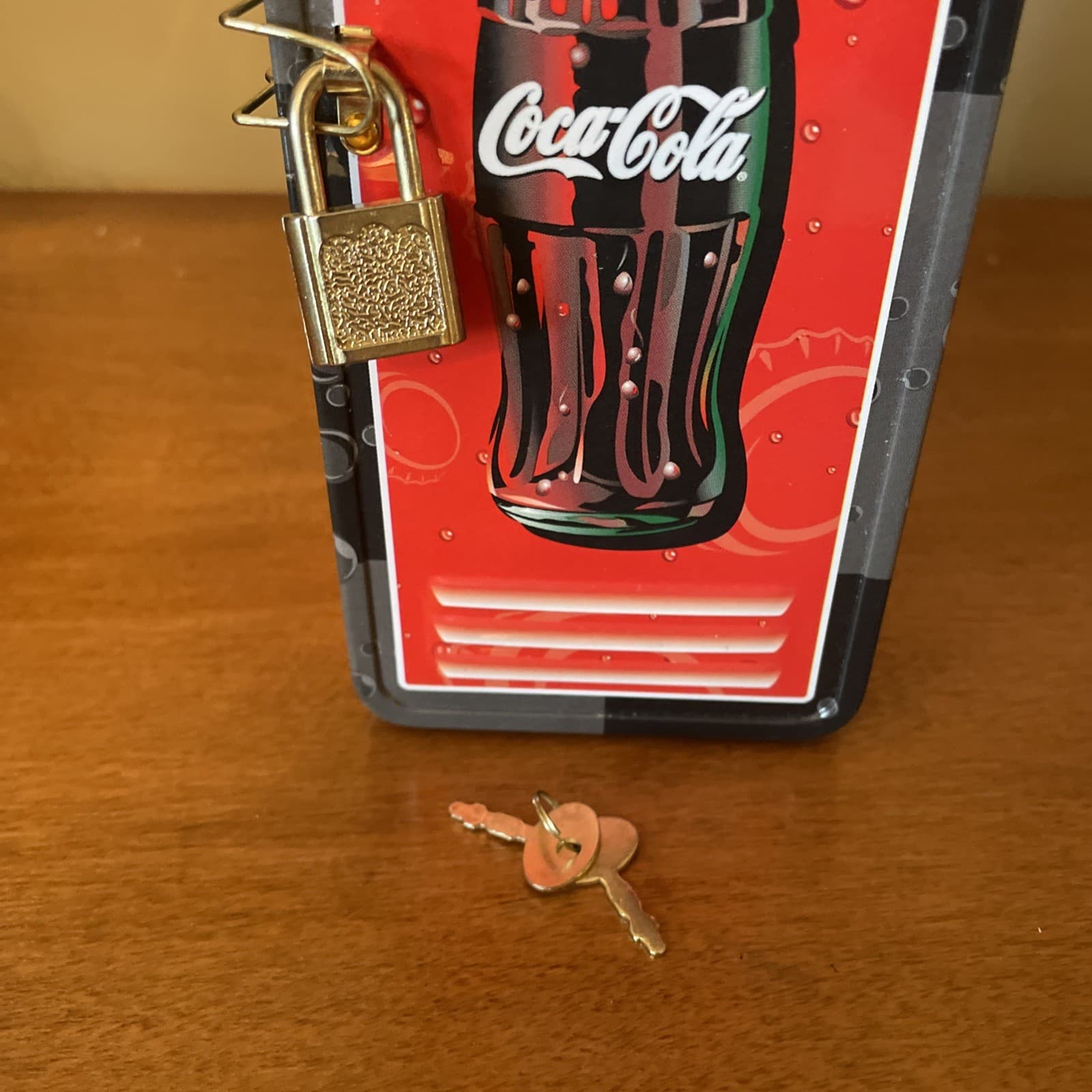 Vtg 2000 Coca-Cola Locker Style Tin Storage Box Collectible Lock & Key 8”x4”x3” 5