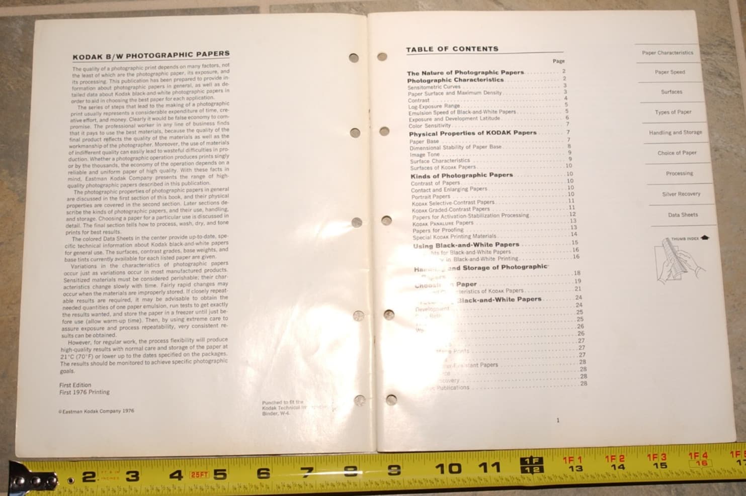1976 Kodak B & W Photographic Papers Data Booklet First Edition , 28 pages, READ 2