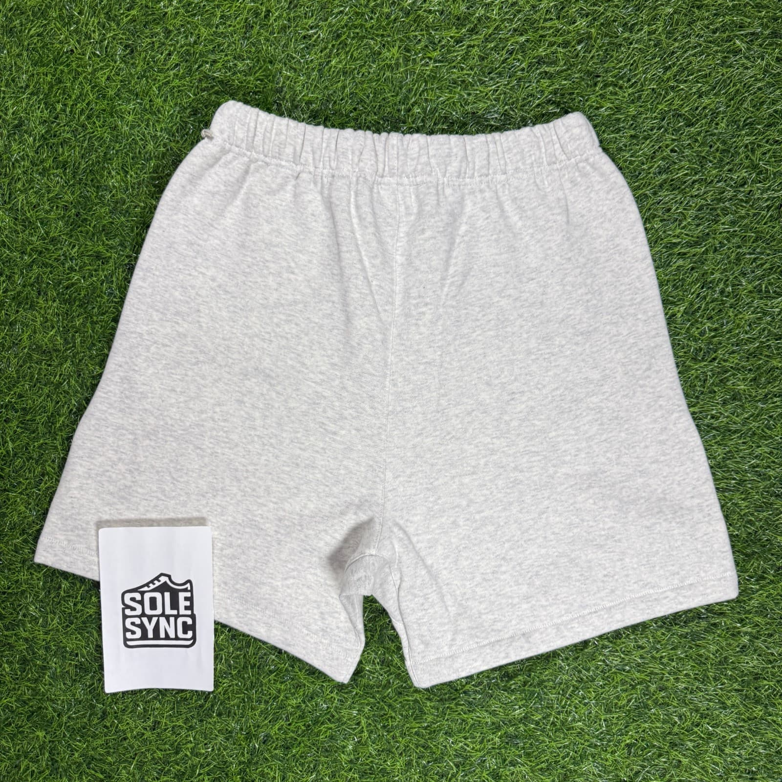 Fear of God Essentials Shorts SS22 Light Oatmeal - 100% Authentic (XS-XL) 2