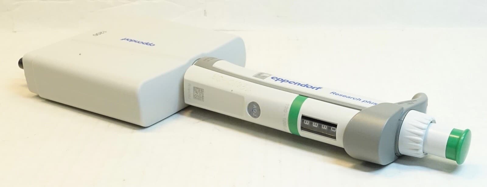 Eppendorf Research Plus 8, Multi-Channel 1200 Pipet, Pipette; 120-1200uL 3
