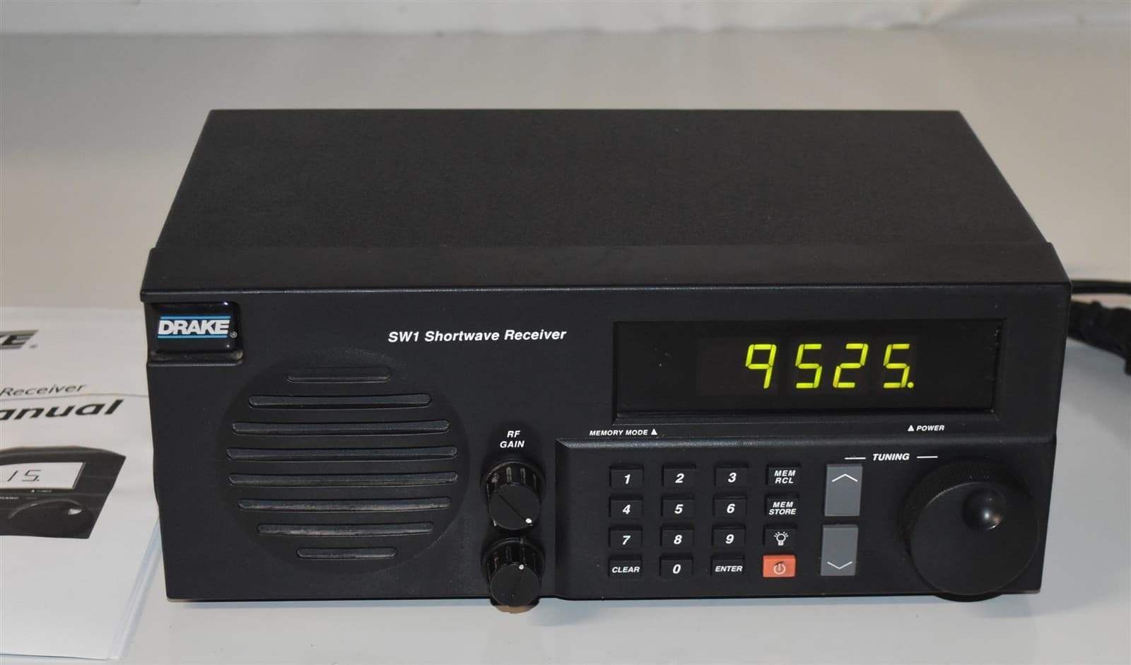 DRAKE SW1 HF RECEIVER 3