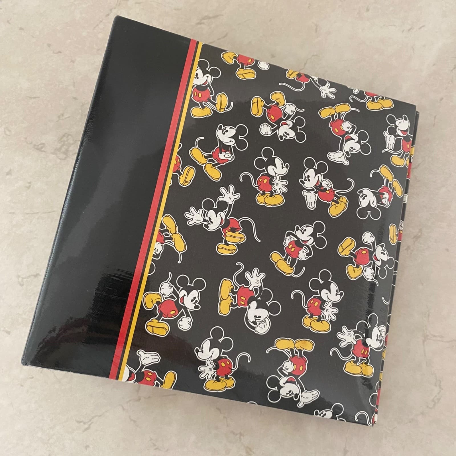 NEW & SEALED vintage Disney 4x6 photo album