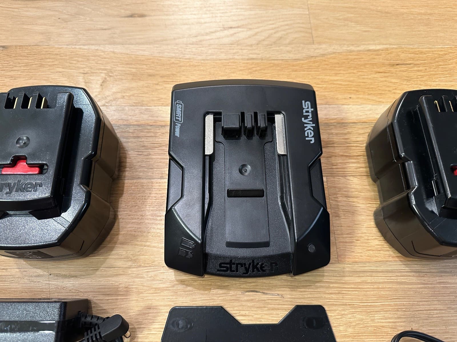 New Stryker SMRT Battery Power Kit for Power Pro Cots / 2 Batteries and Charger 6