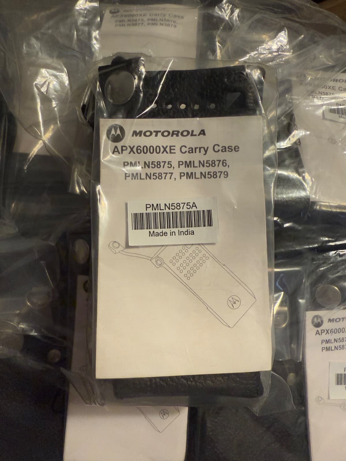 Motorola APX6000XE Leather Carry Case with 2.75" Swivel Belt Loop PMLN5875A 3