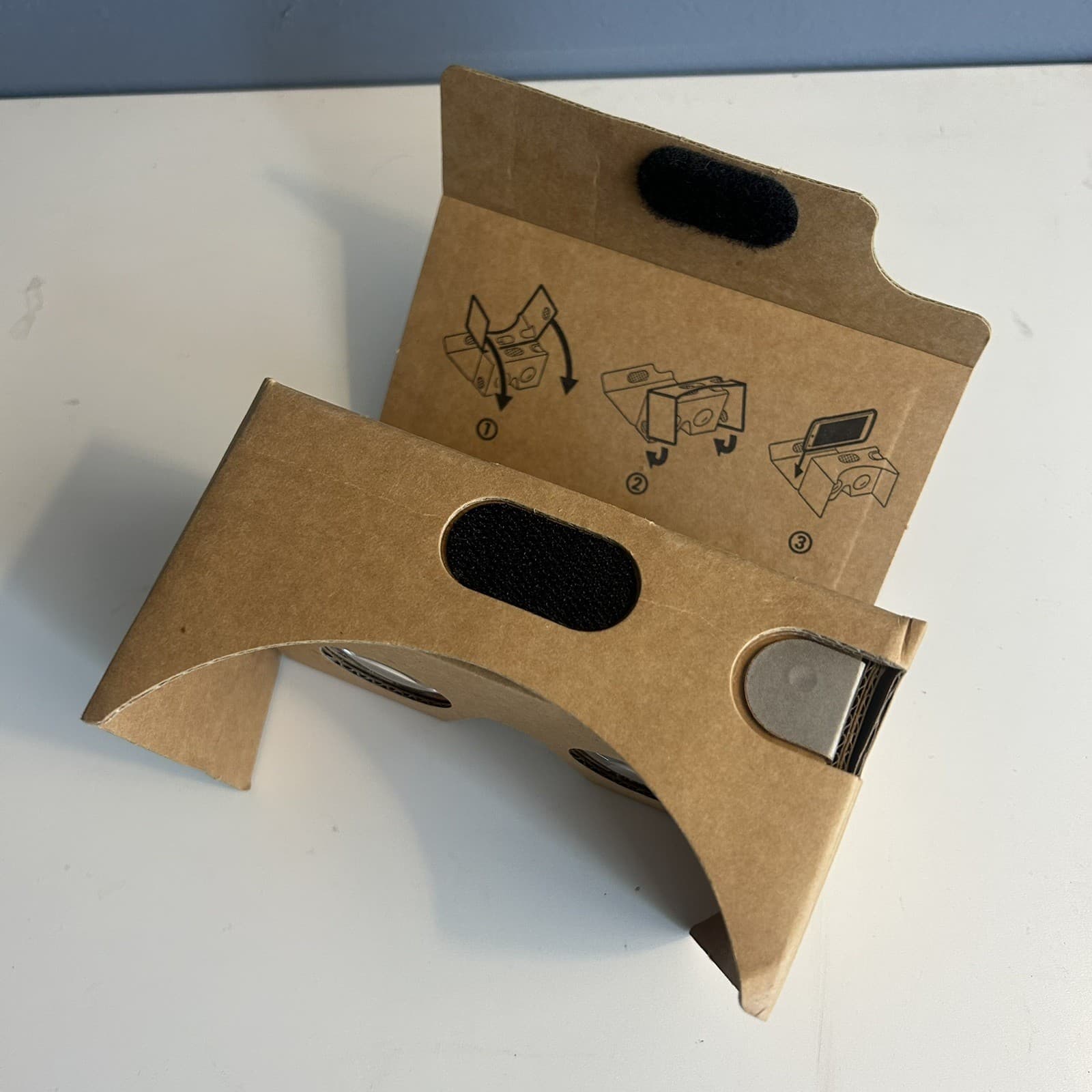 Google GE NYT New York Times Cardboard Virtual Reality Viewer VR 3