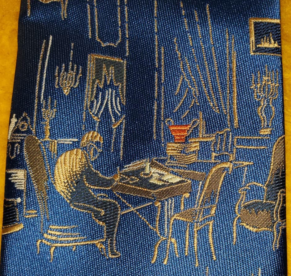 1970s VINTAGE FUNKY MOD ~ MENS TIE ~ EDGAR ALLAN POE ~ WRITING SCENE ~ 56"