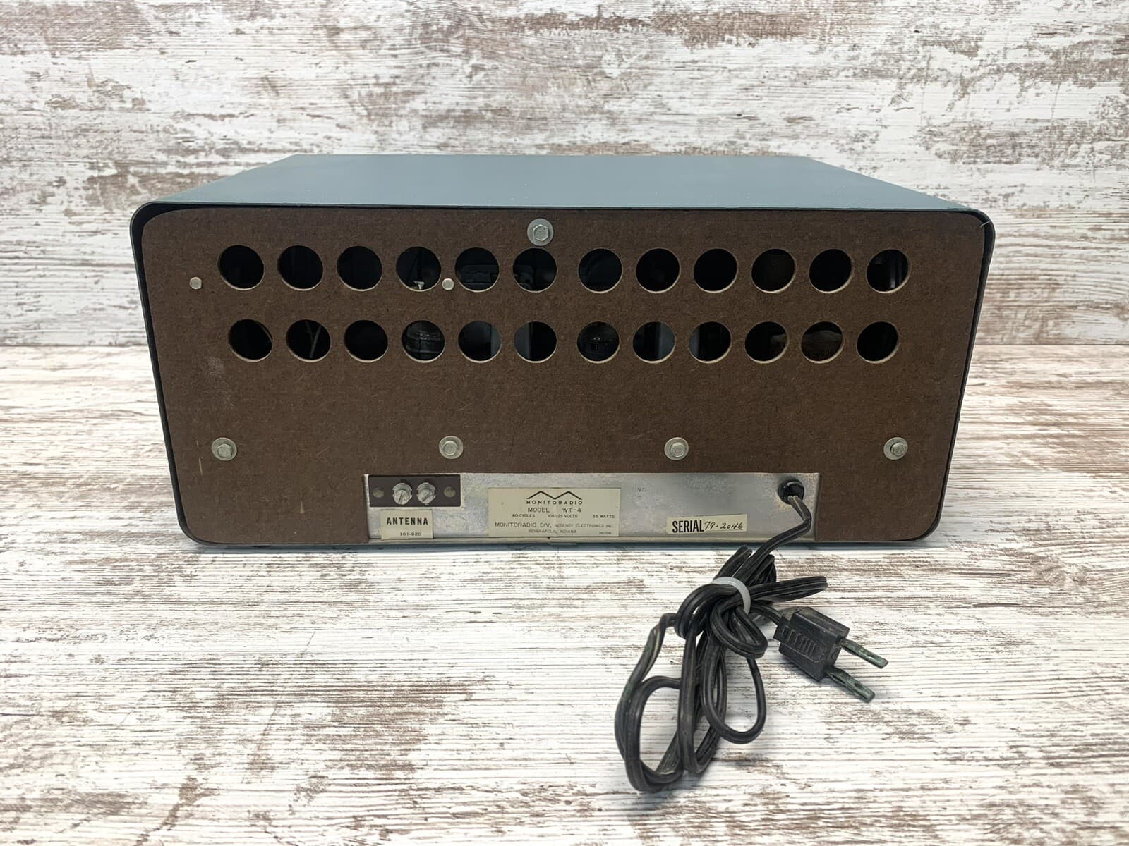 RARE! World Traveler Regency WT-4 Shortwave Receiver Radio Powers On! 3