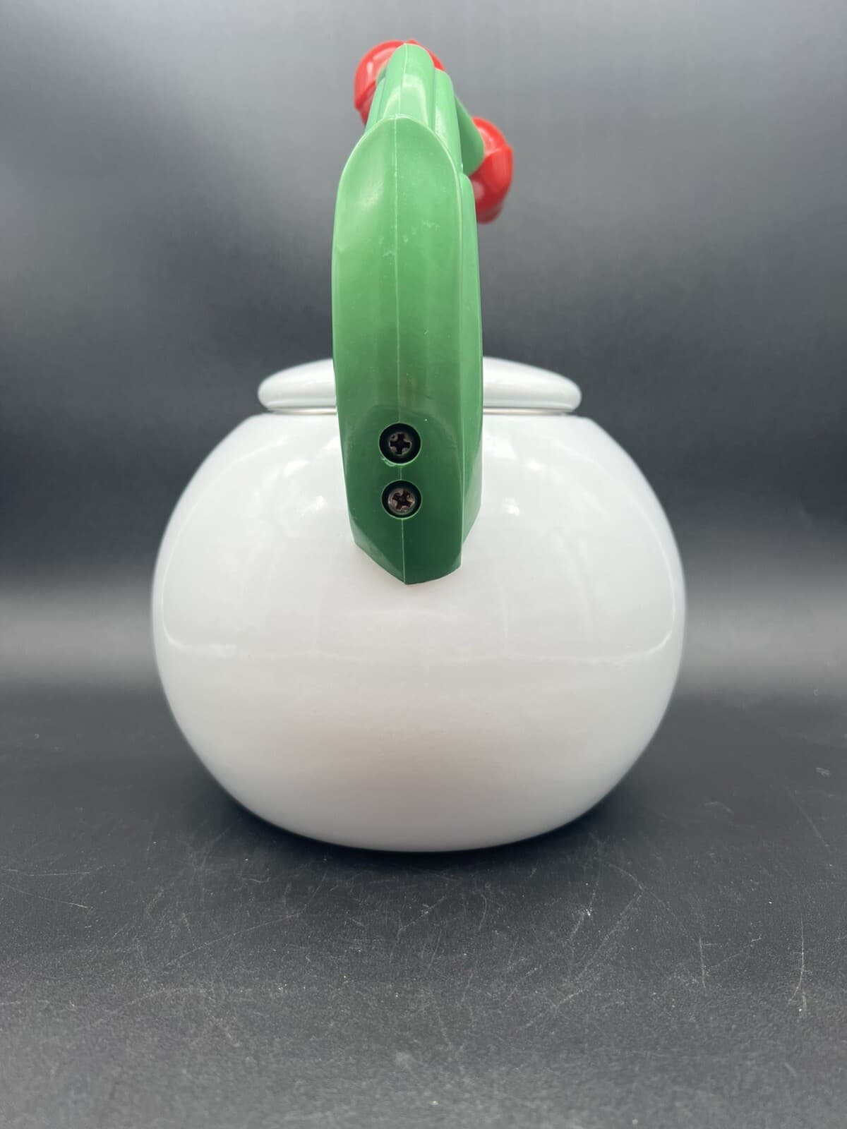 Enamel Metal Teapot Kettle With Tulips Handle And A Humming Bird. 6