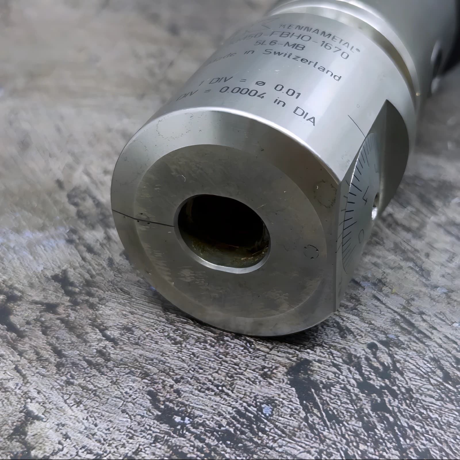 KENNAMETAL FINE BORING HEAD - KM50-FBHO-1670 - CAT40 3