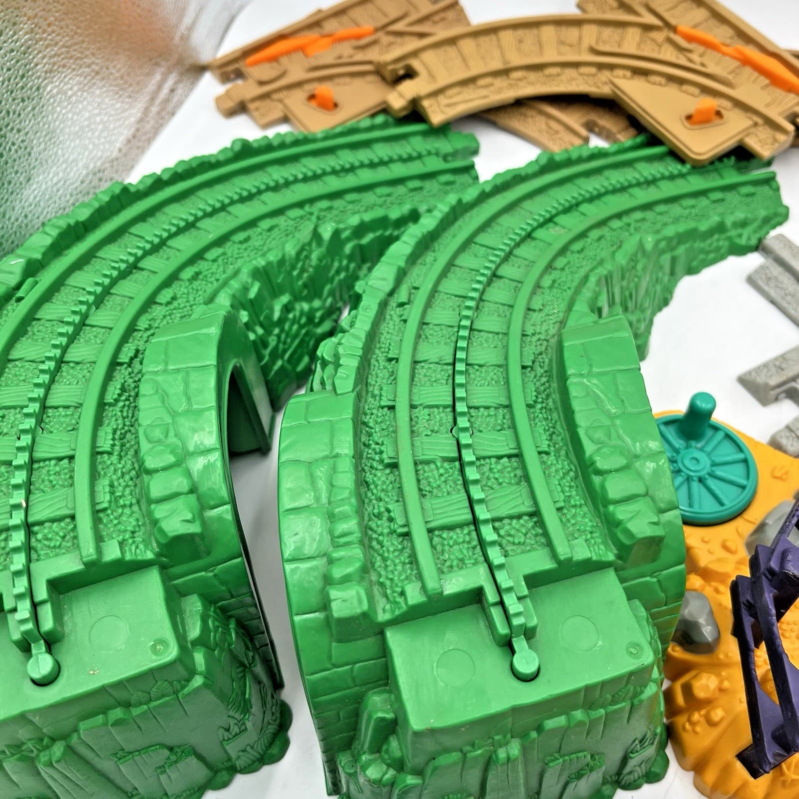 Fisher Price GeoTrax Lot from Rope 'N Ride Ranch & Other Train sets 31 pieces 4