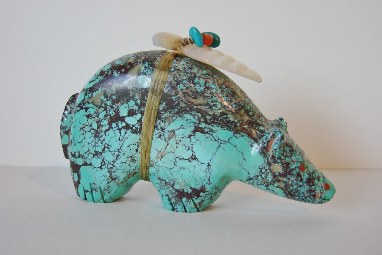 Vintage Zuni Fetish Pilot Mtn Turquoise Bear Carving By Pete (d.) & Dinah Gasper 4