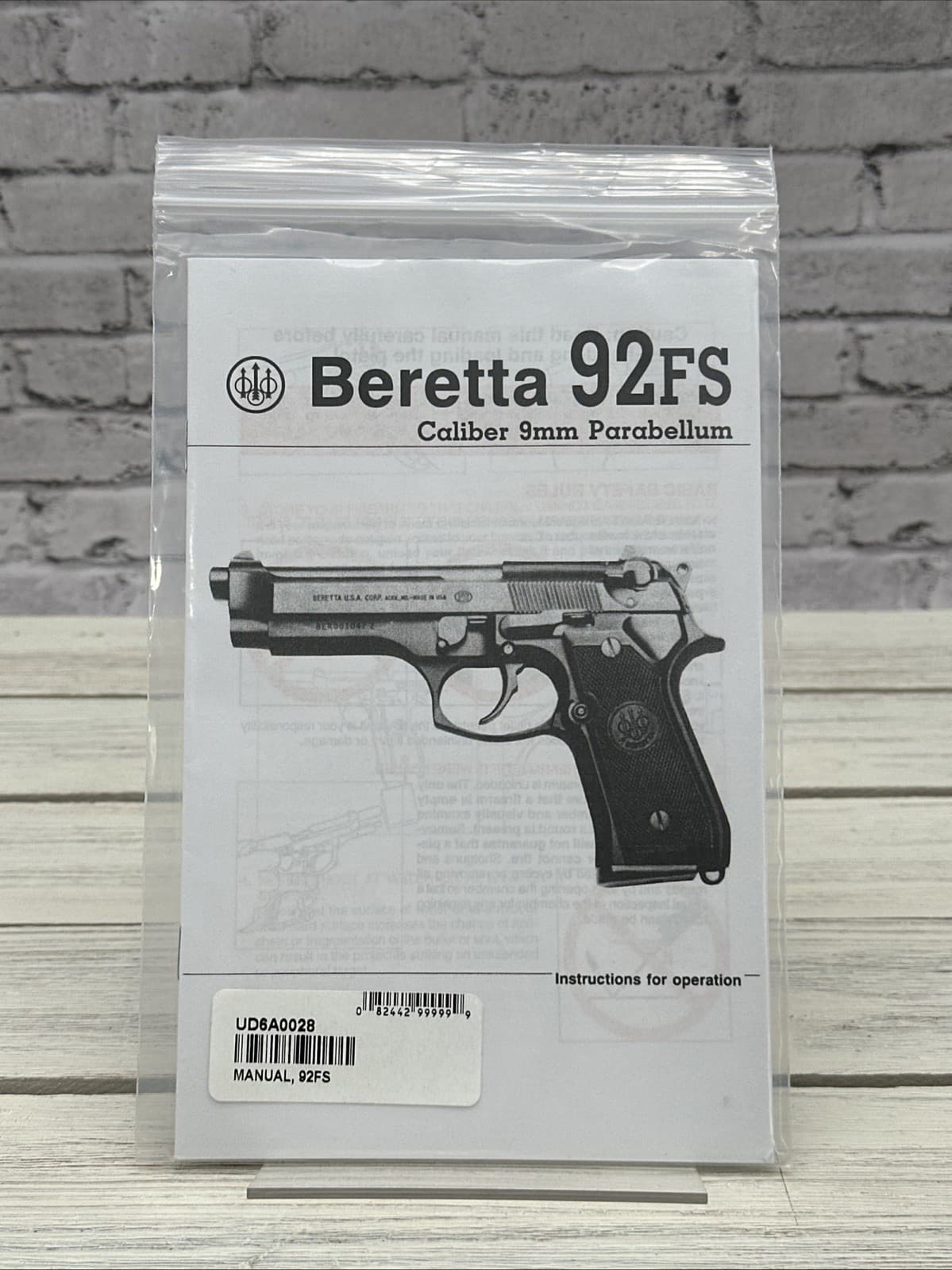BERETTA 92FS Caliber 9mm PARABELLUM HANDGUN INSTRUCTION MANUAL UD6A0028