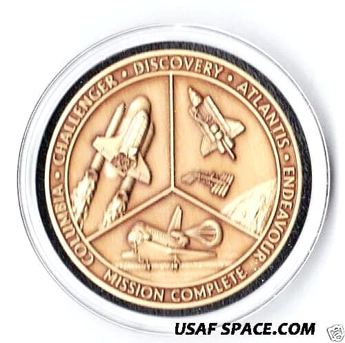 SPACE SHUTTLE COMMEMORATIVE NASA COIN-MEDALLION CONTAINING FLOWN SHUTTLE METAL 4