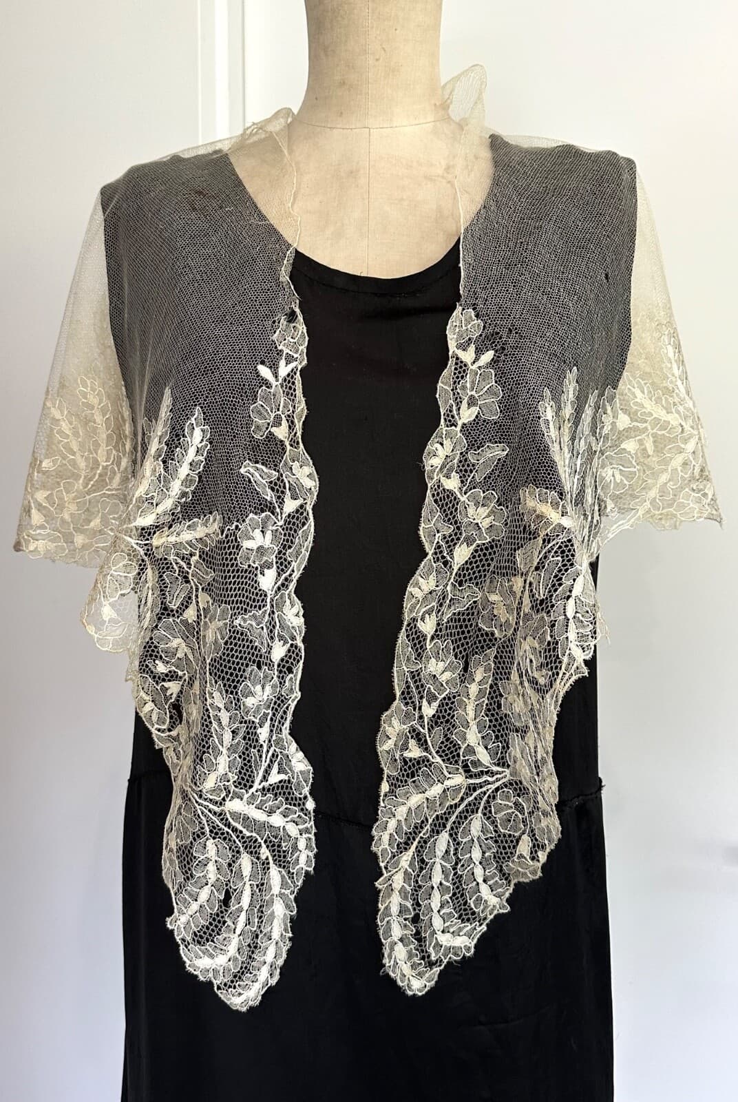 Antique Silk Blonde Lace Pelerine Handmade Bobbin Lace France 1800s