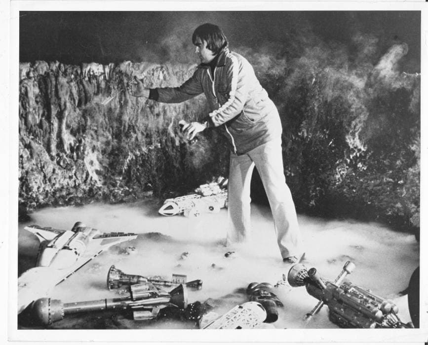 SPACE 1999 behind-the-scenes 8 x 10 black & white photo