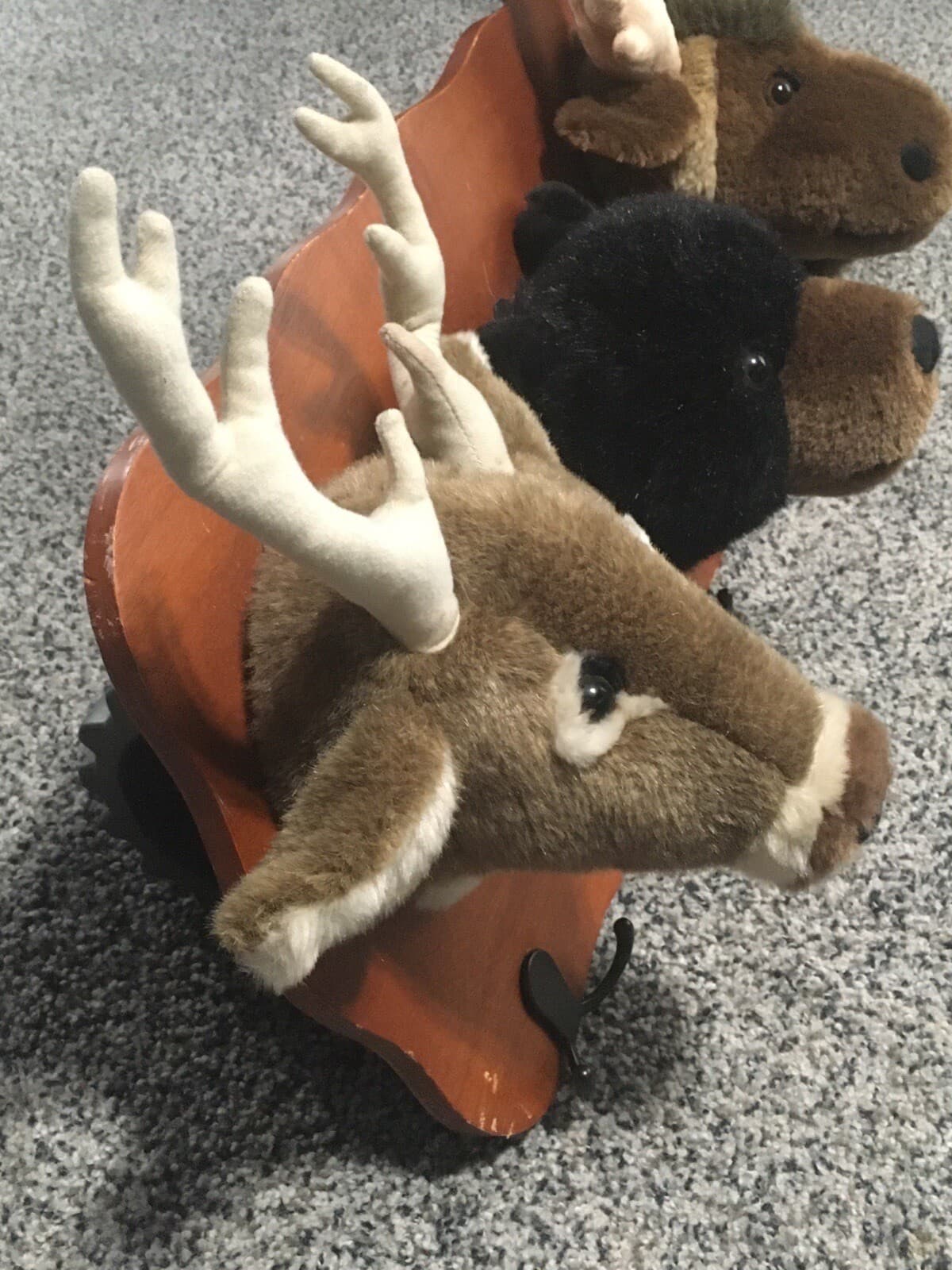 EUC Plushy Animal Trophy Hunt Coat Rack Deer Bear Moose Kid Room Hunting 4