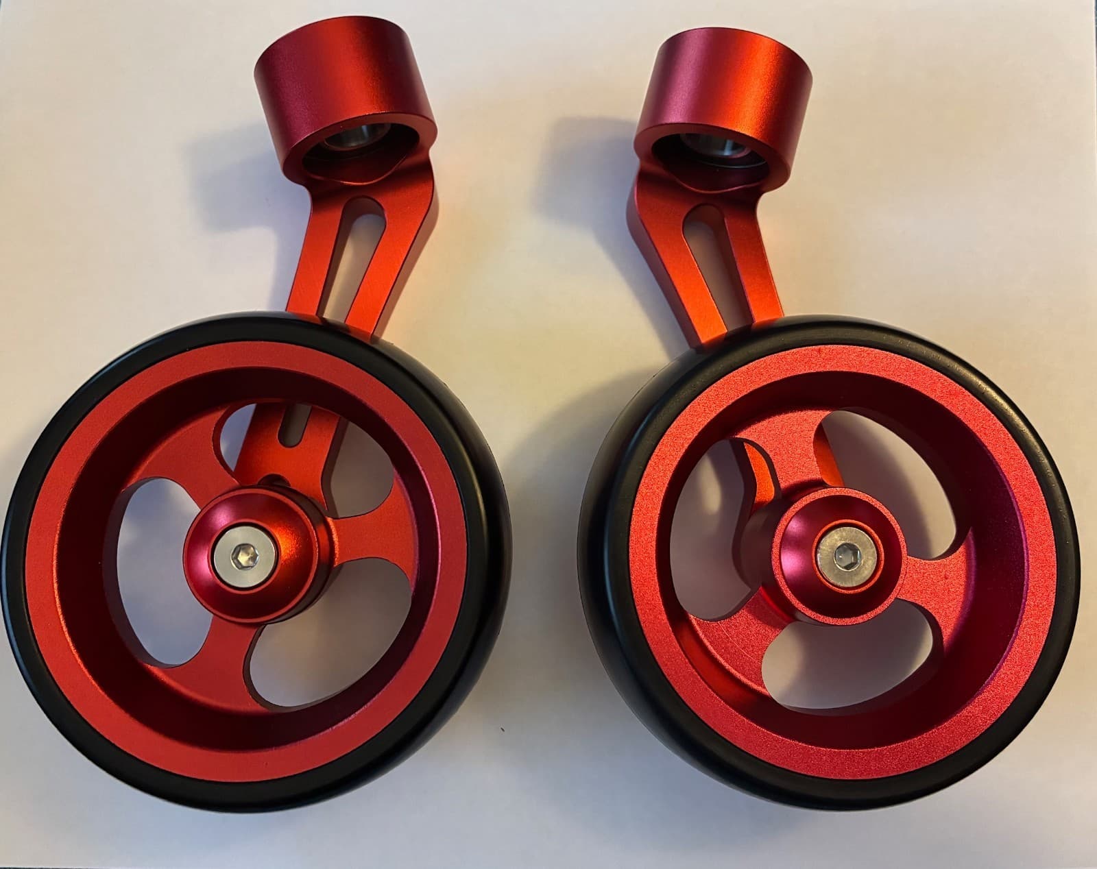 Pair (2) Single Sided Forks with 5/16' Axles & (2) 4" Caster Wheels 6