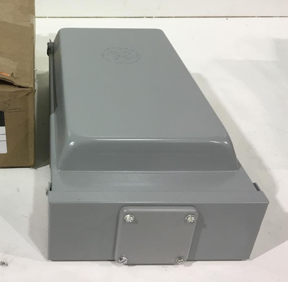 GE GE1LU532SS 50 and 30 Amp RV Receptacles and a 20 Amp GFCI Receptacle New 3