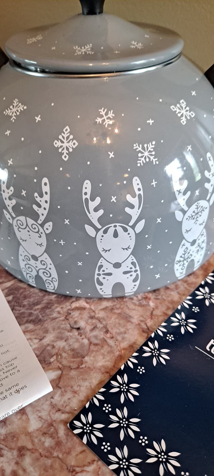 Temptations Push Button Grey Tea Kettle Pot Christmas Reindeer 2.3qt NWOB 2